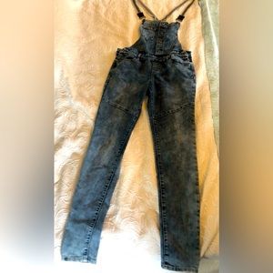 Denim overalls with suspender straps